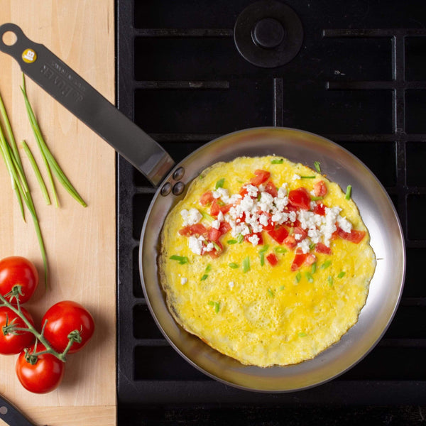 How's your French omelette game? De Buyer PRO Carbon Steel Omelette Pan  Review & Cooking Feature 