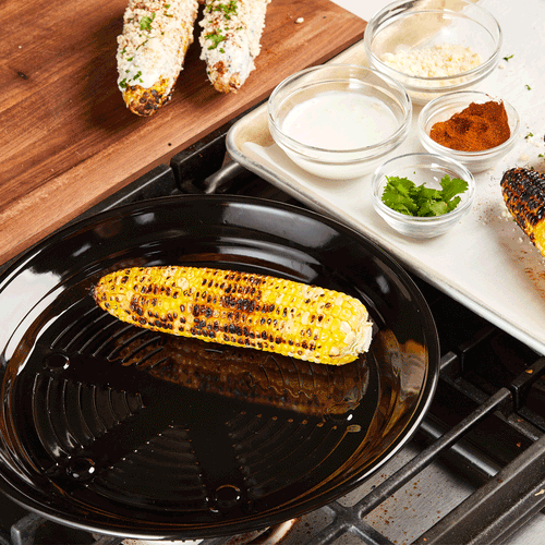This Stovetop Grill Pan Lets You Grill Indoors Without Smoke
