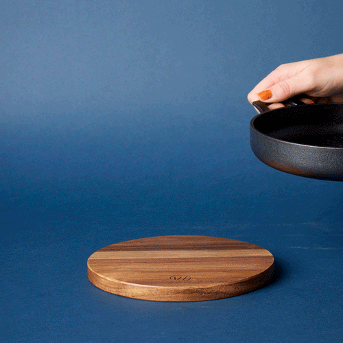 The all-purpose pan for small, medium and everyday dishes.