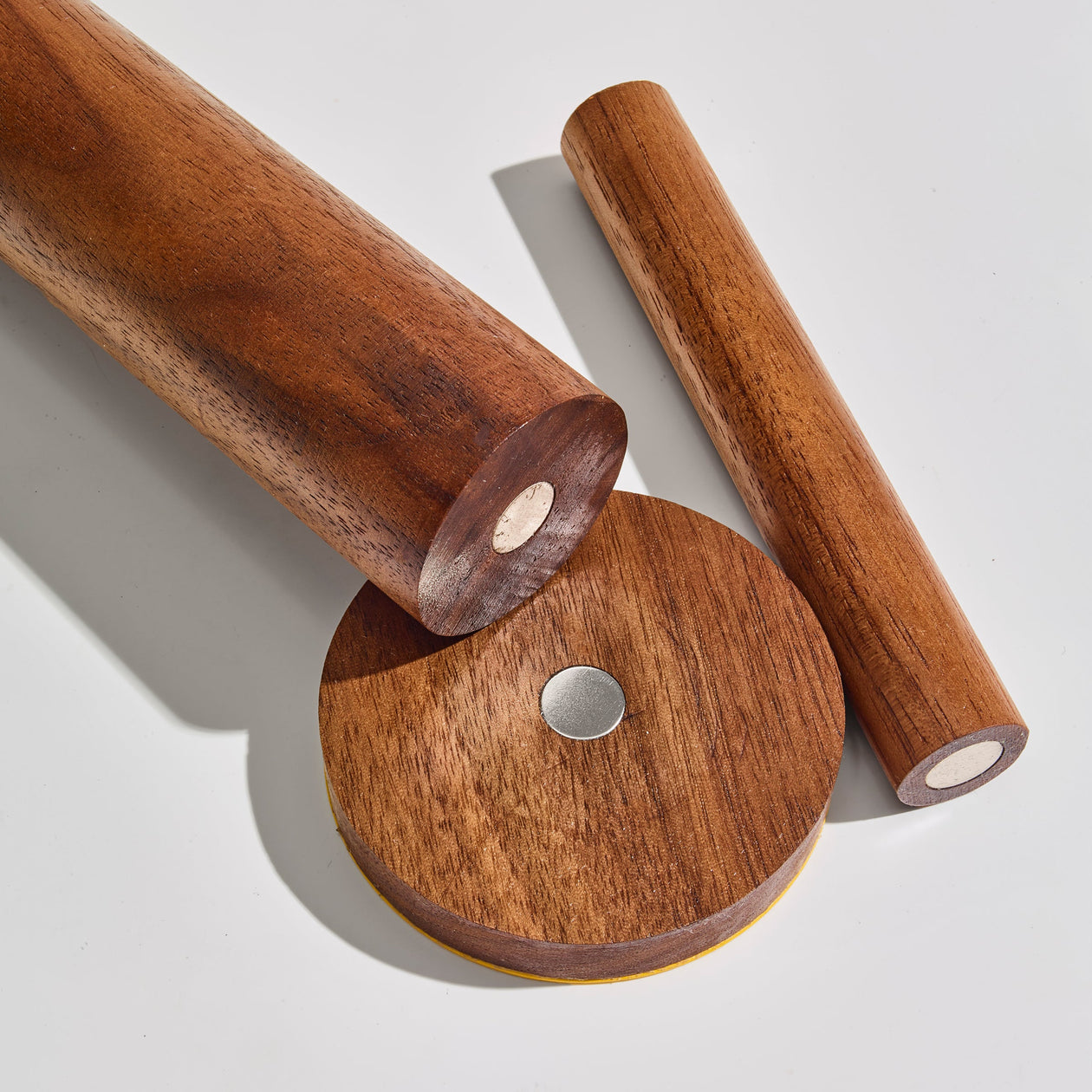 Ilan Ilan | The Paper Towel Keeper - Walnut/Grey