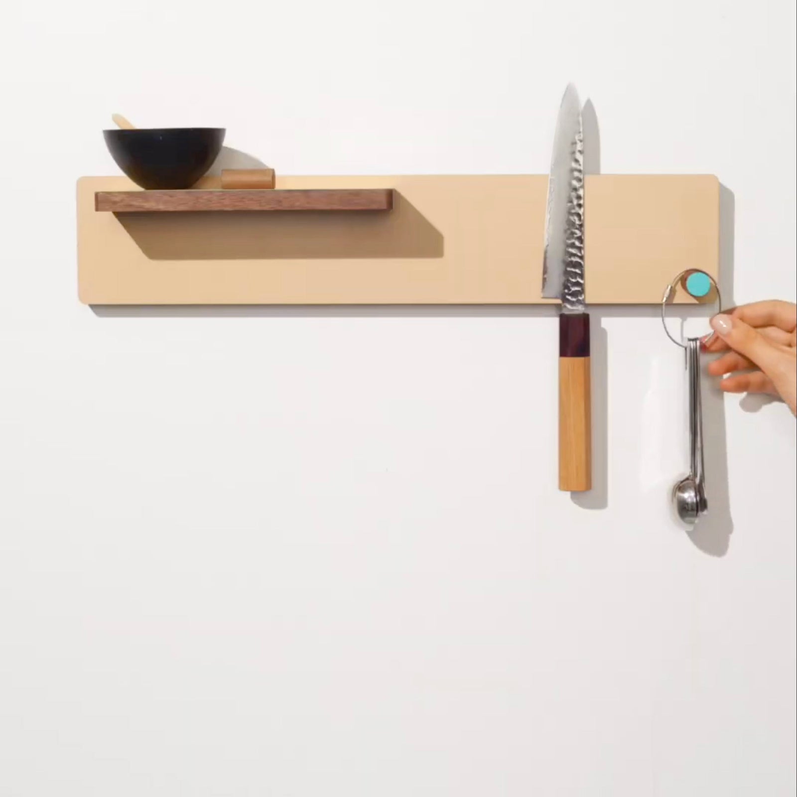 Ilan Ilan | The Knife Rack - Beige