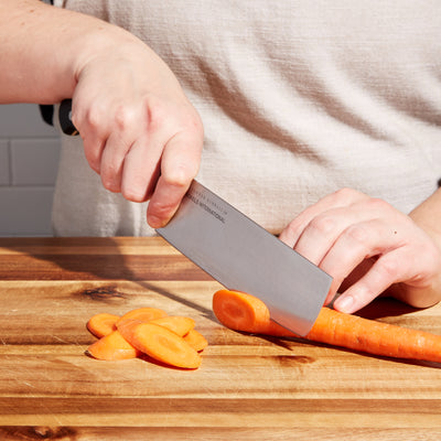 Cutting bias-cut coins of carrot