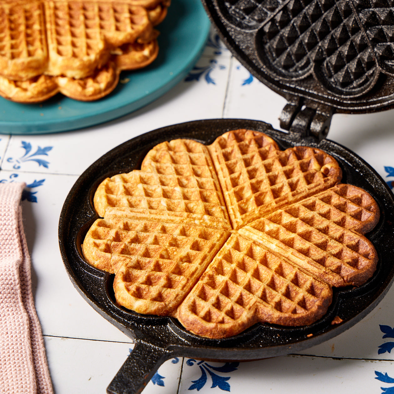 Skeppshult Waffle Iron