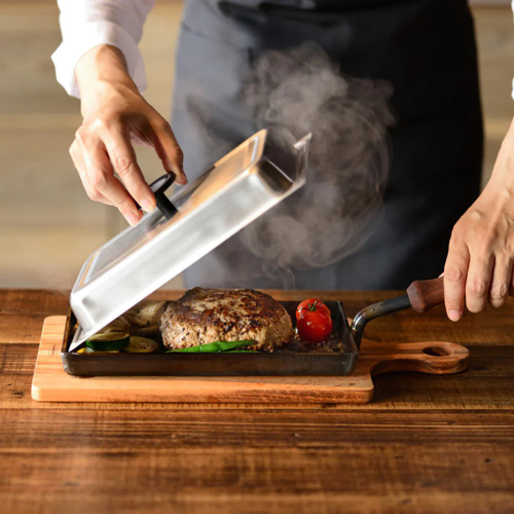 Aux Otona No Teppan Iron Plate with Lid and Trivet—Small Cookware & Tools Aux Co. Ltd. 