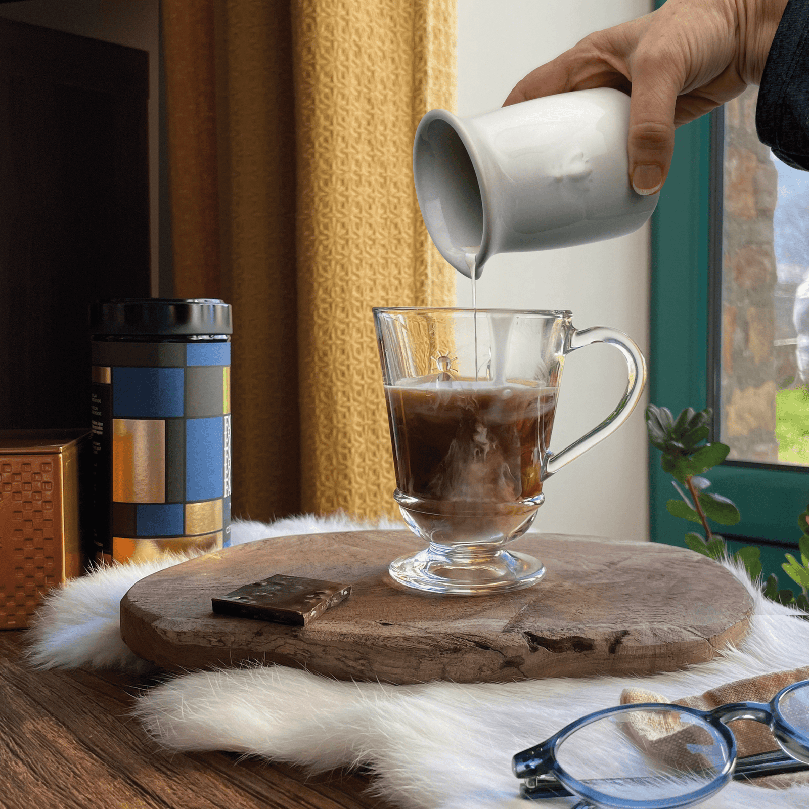 Bee Ceramic Creamer Ecru La Rochere 