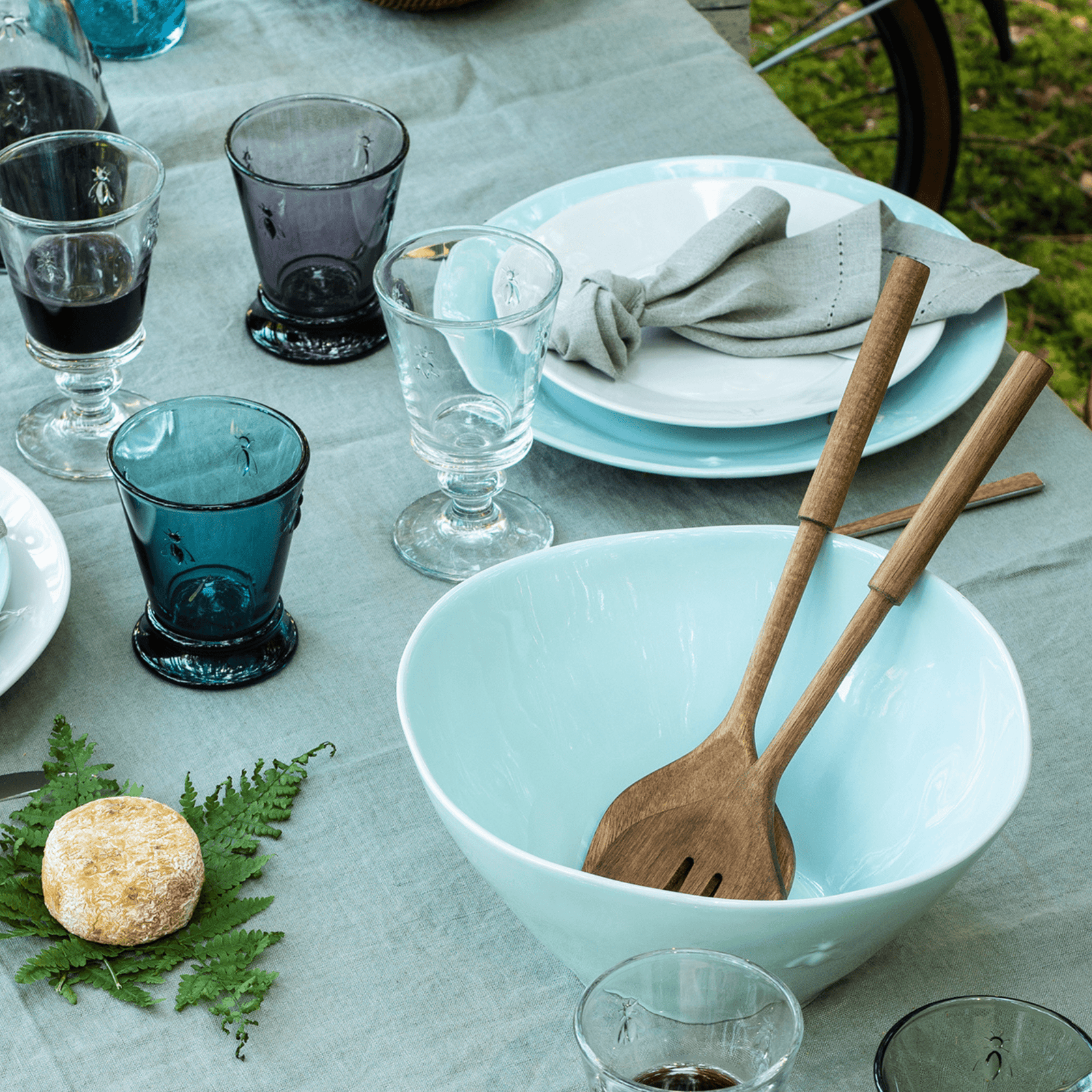 Bee Ceramic Serving Bowl La Rochere 