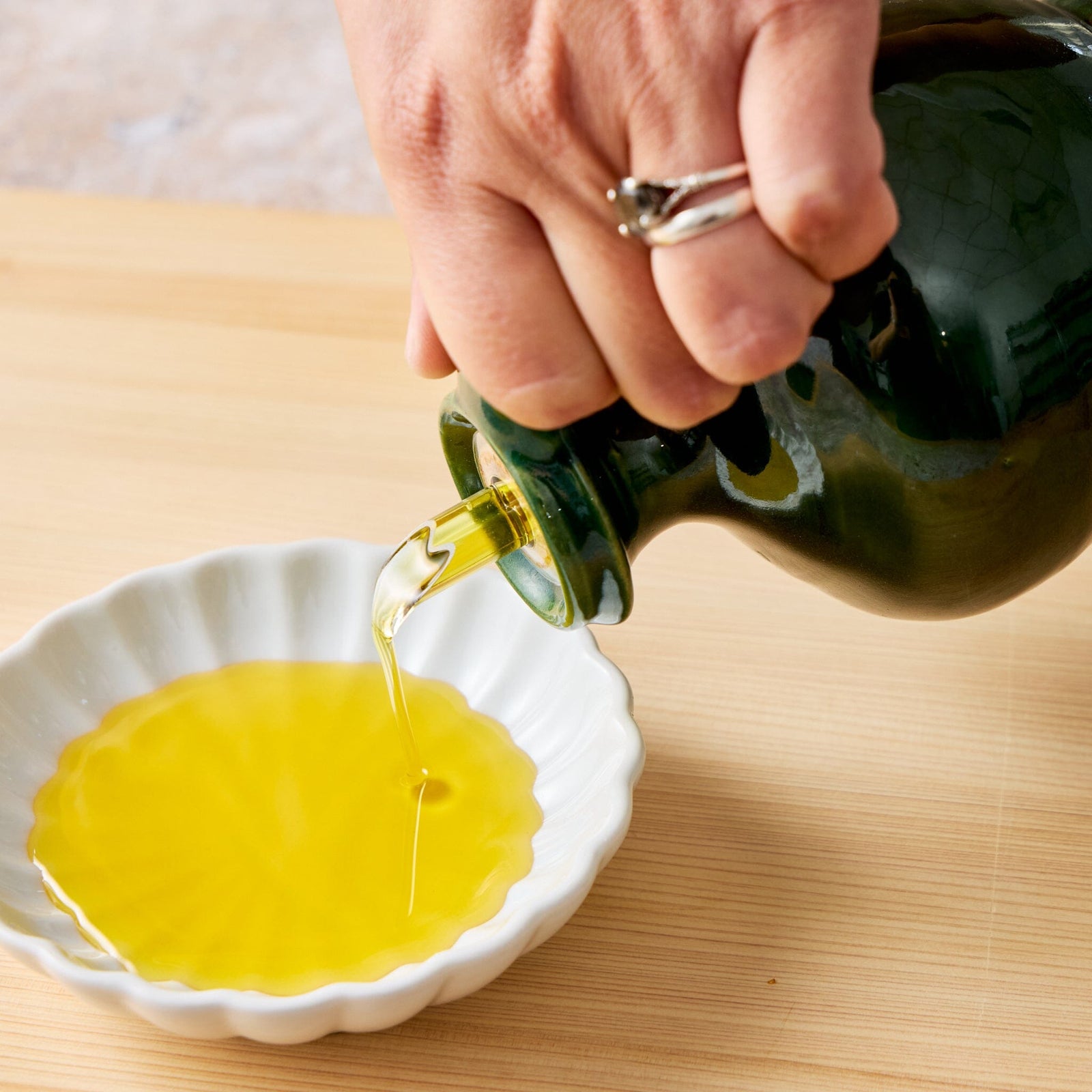 Ceramica Granados Oil Cruet Tabletop Eturel Madrid 