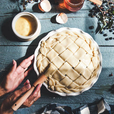 Classic Baker's Pie Dish Pottery Farmhouse Pottery 