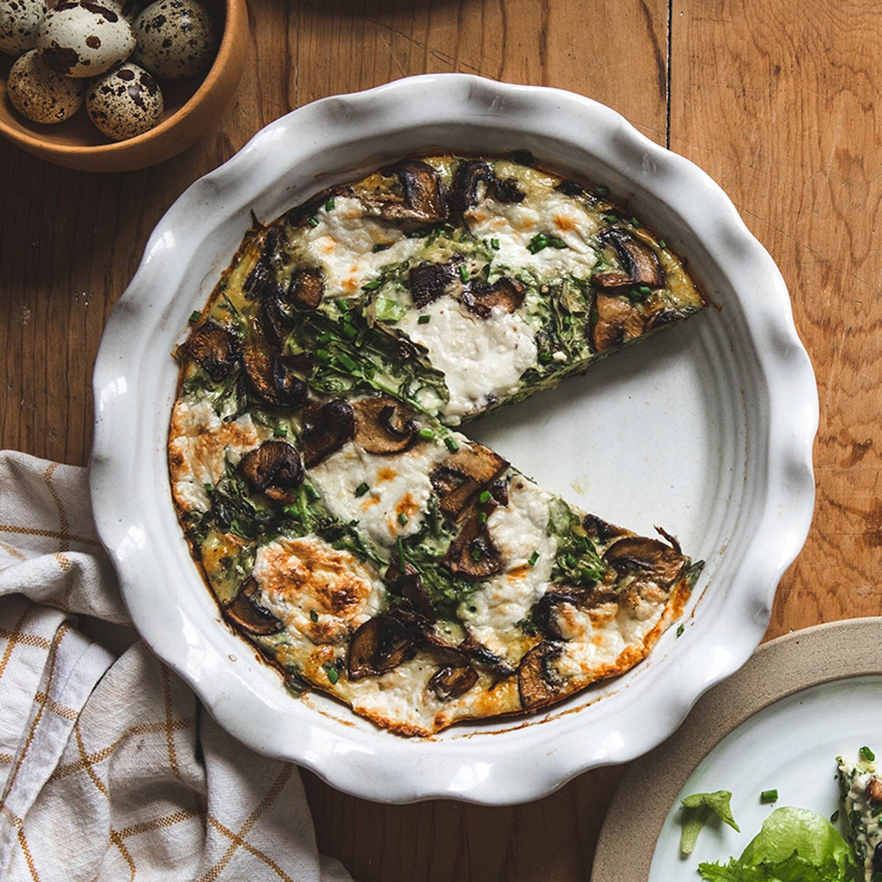 Classic Baker's Pie Dish Pottery Farmhouse Pottery 