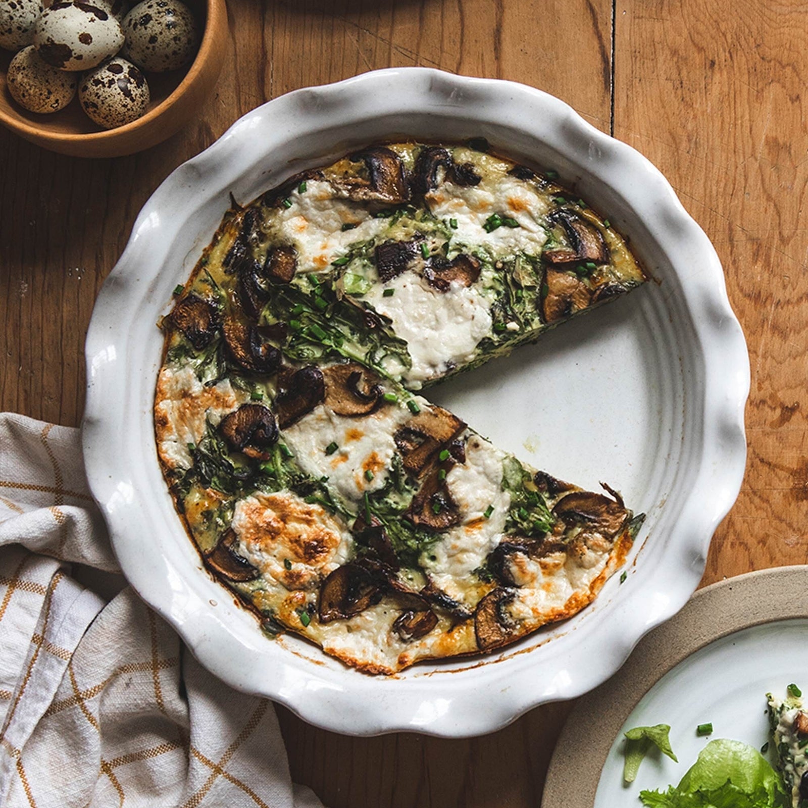 Classic Baker's Pie Dish Pottery Farmhouse Pottery 