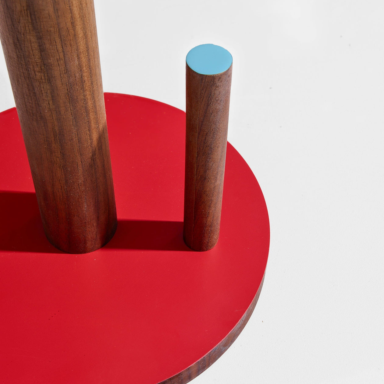Ilan Ilan | The Paper Towel Keeper Tabletop ilan 