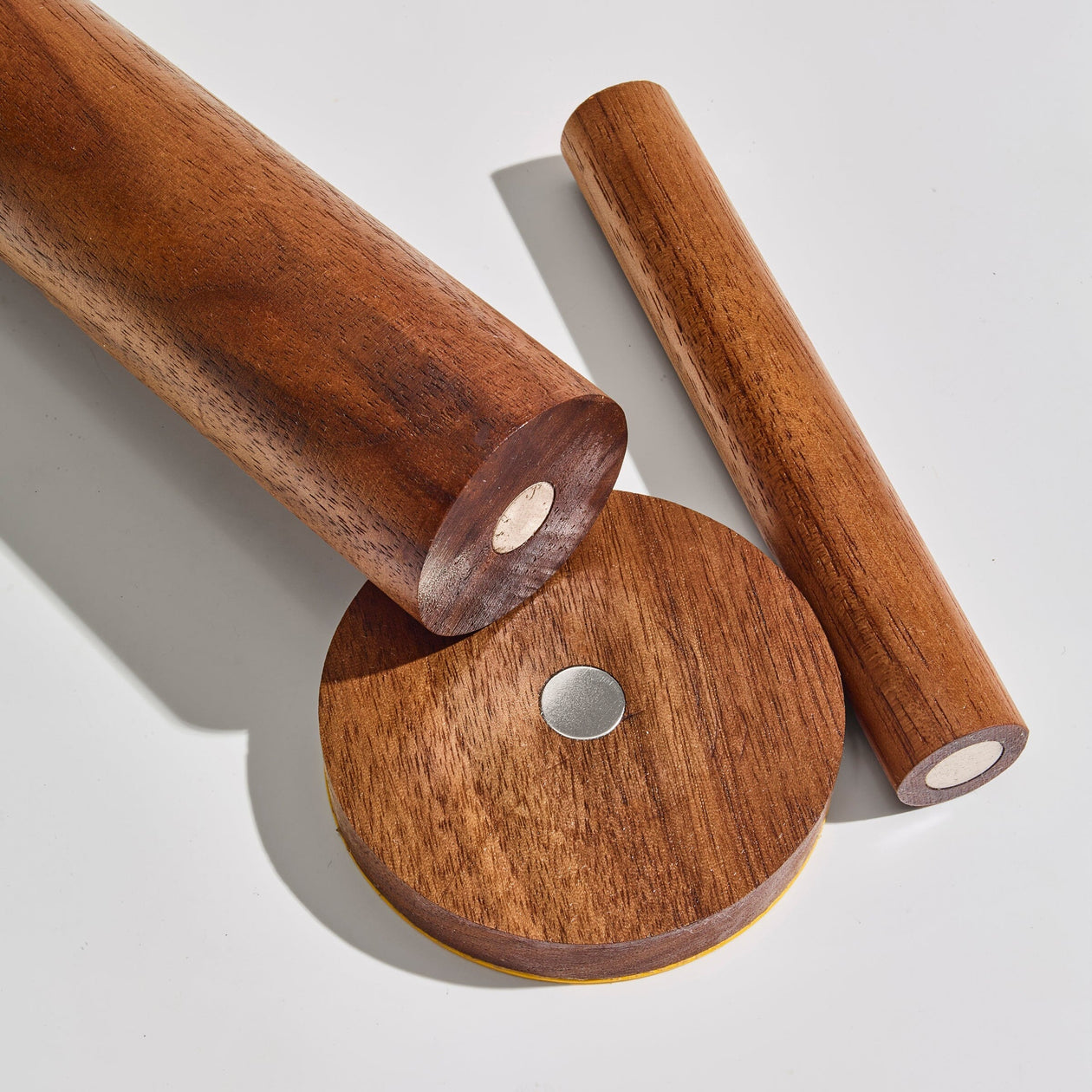 Ilan Ilan | The Paper Towel Keeper - Walnut/Green Paper Towel Holder ilan 