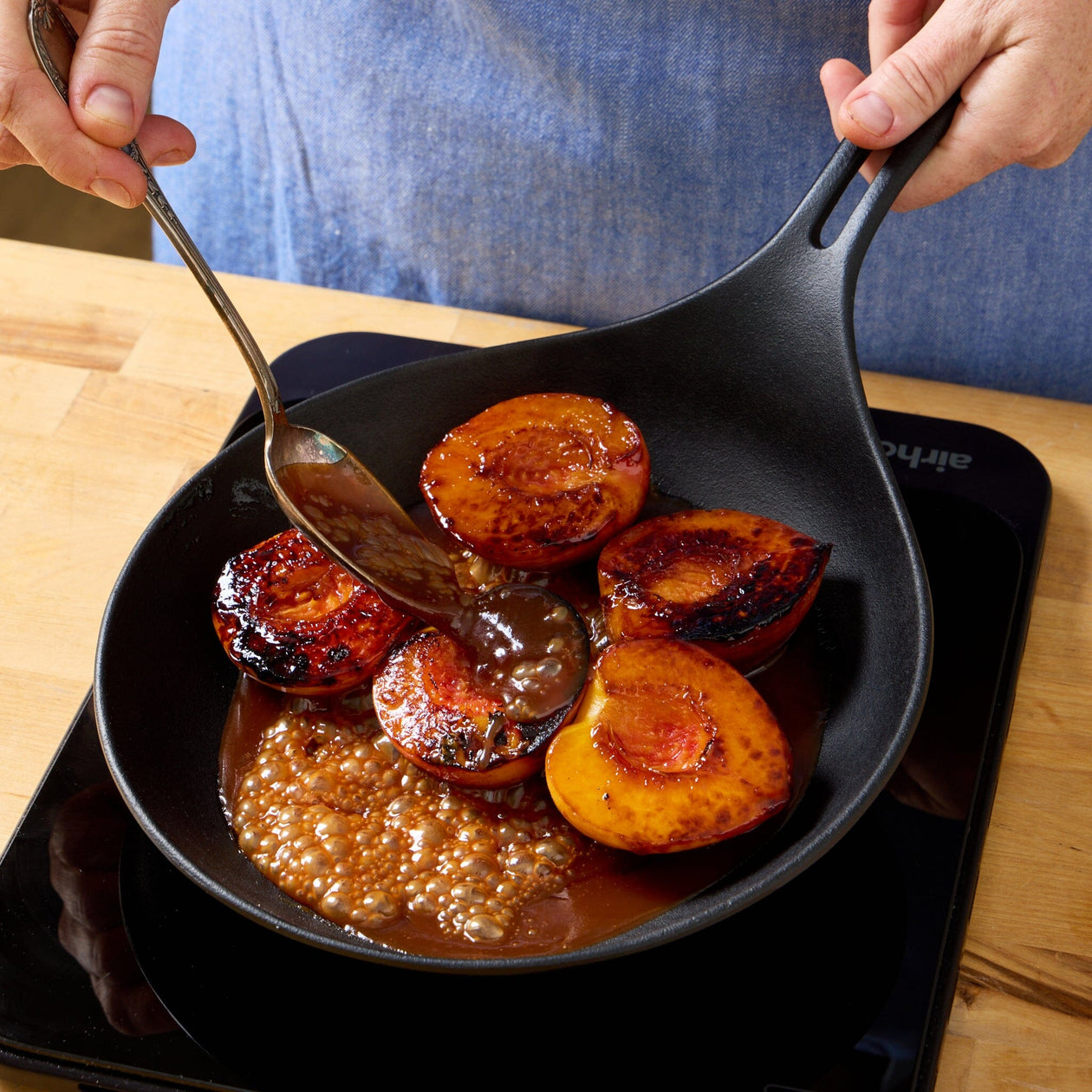 Iwachu Cast-Iron Omelet Pan Equipment Miya Company 