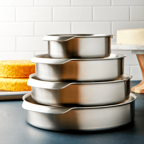 https://store.177milkstreet.com/cdn/shop/files/kana-round-stainless-steel-cake-pan-equipment-kana-332147_289x289_crop_center.png?v=1702929057;