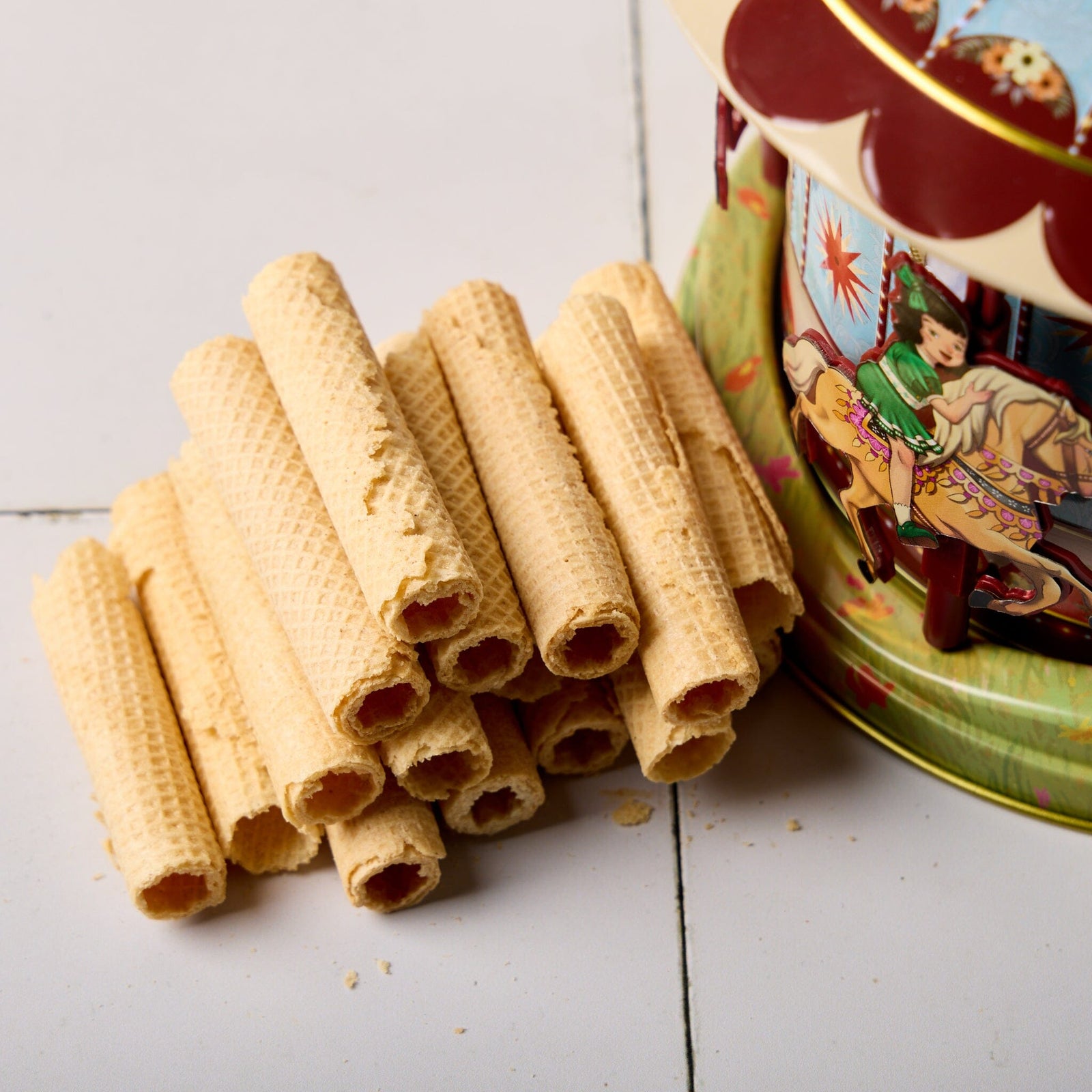 La Dulcería Horse Carousel with Cinnamon Mini Wafers Pantry La Dulceria 