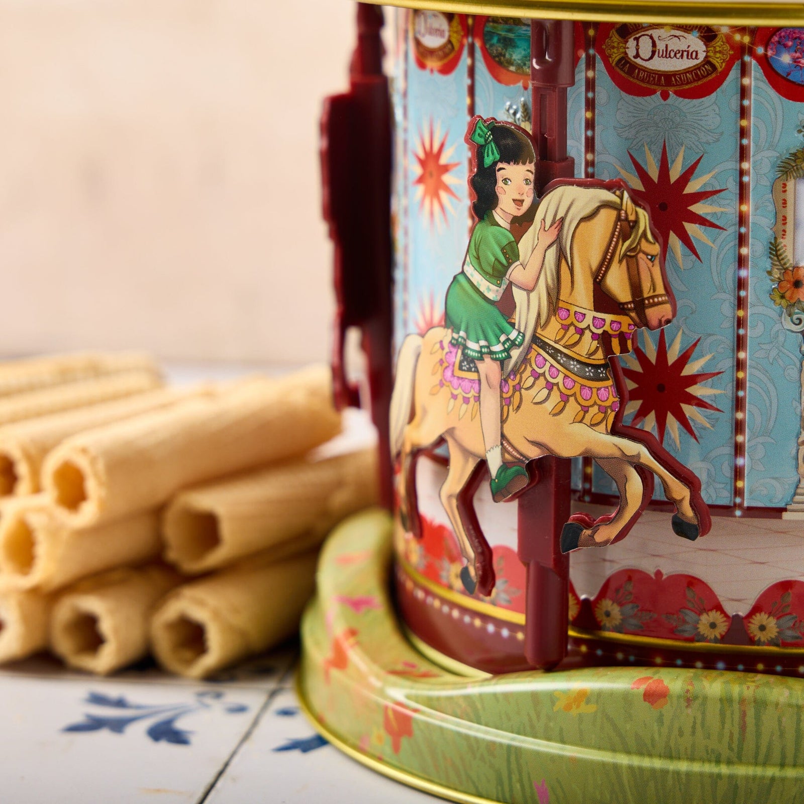 La Dulcería Horse Carousel with Cinnamon Mini Wafers Pantry La Dulceria 