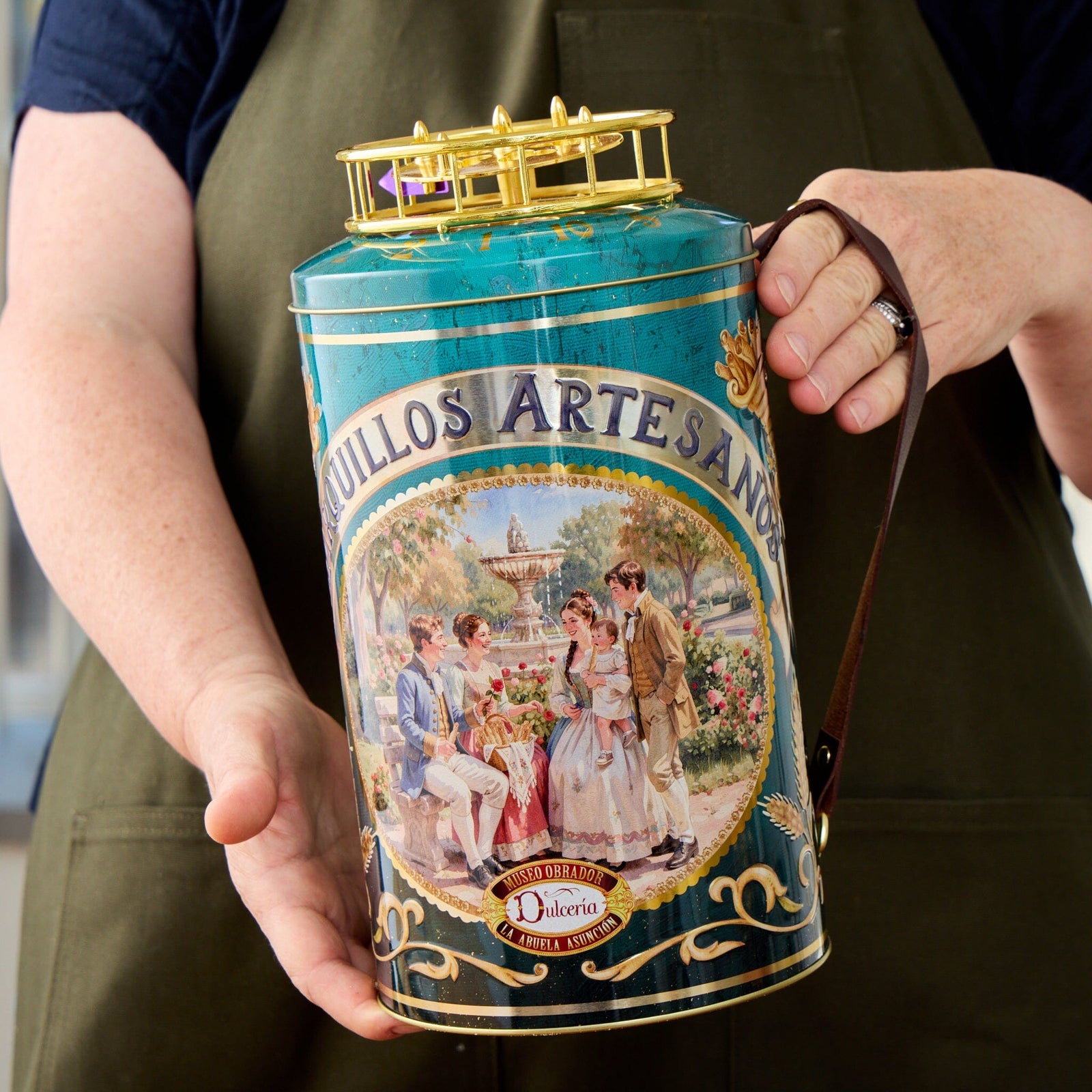 La Dulceria WAFER TIN WITH ROULETTE AND CASE Pantry La Dulceria 