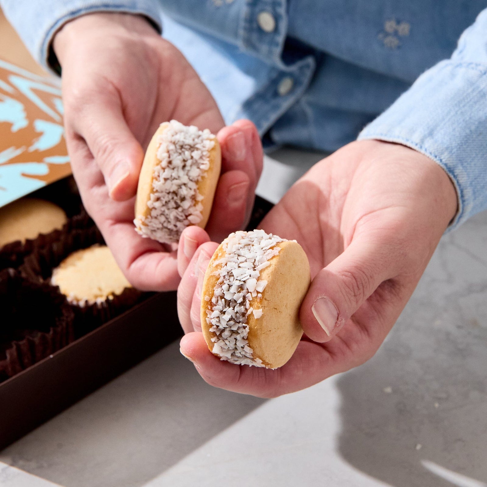 Lucila's Alfajores Traditional 12 Pack Fresh Dropship Lucila's Alfajores 