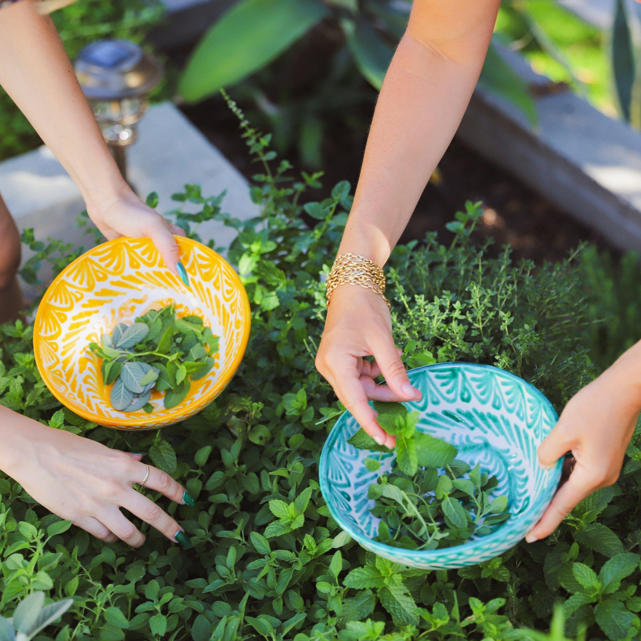 Medium bowl with hand painted designs Bowl Pomelo Casa 