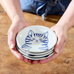 Miya Company Cat Portrait Dishes – Set of 4 Tabletop Miya Company Plate Set 