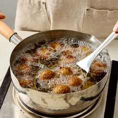 Nonoji Perforated Spoon – Large Cookware & Tools Y-Yacht 