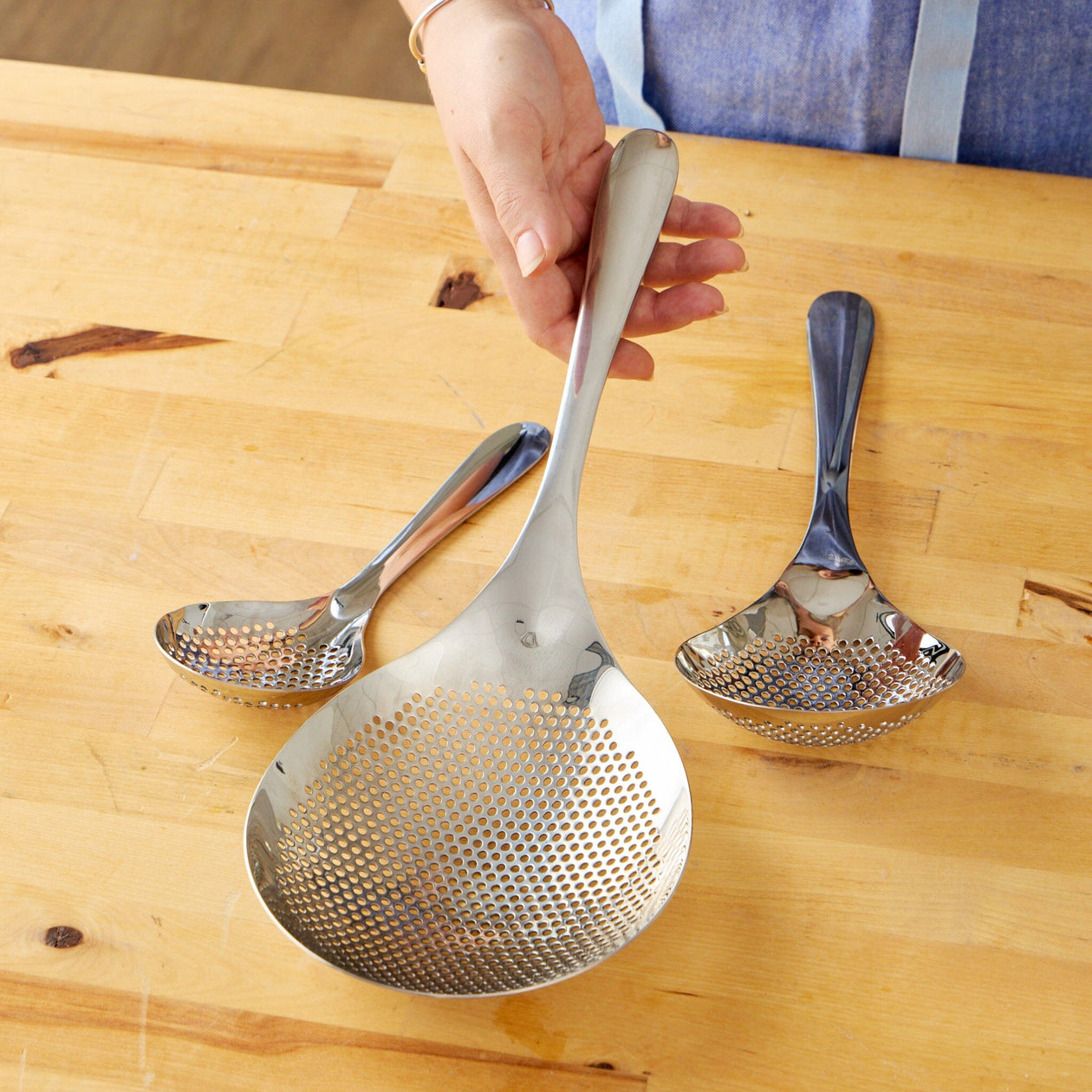 Nonoji Perforated Spoon with Ergonomic Handle - XL Cookware & Tools Y-Yacht 