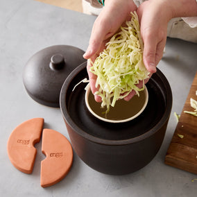 New! Onggi Fermentation Crock with Half-Moon Weights