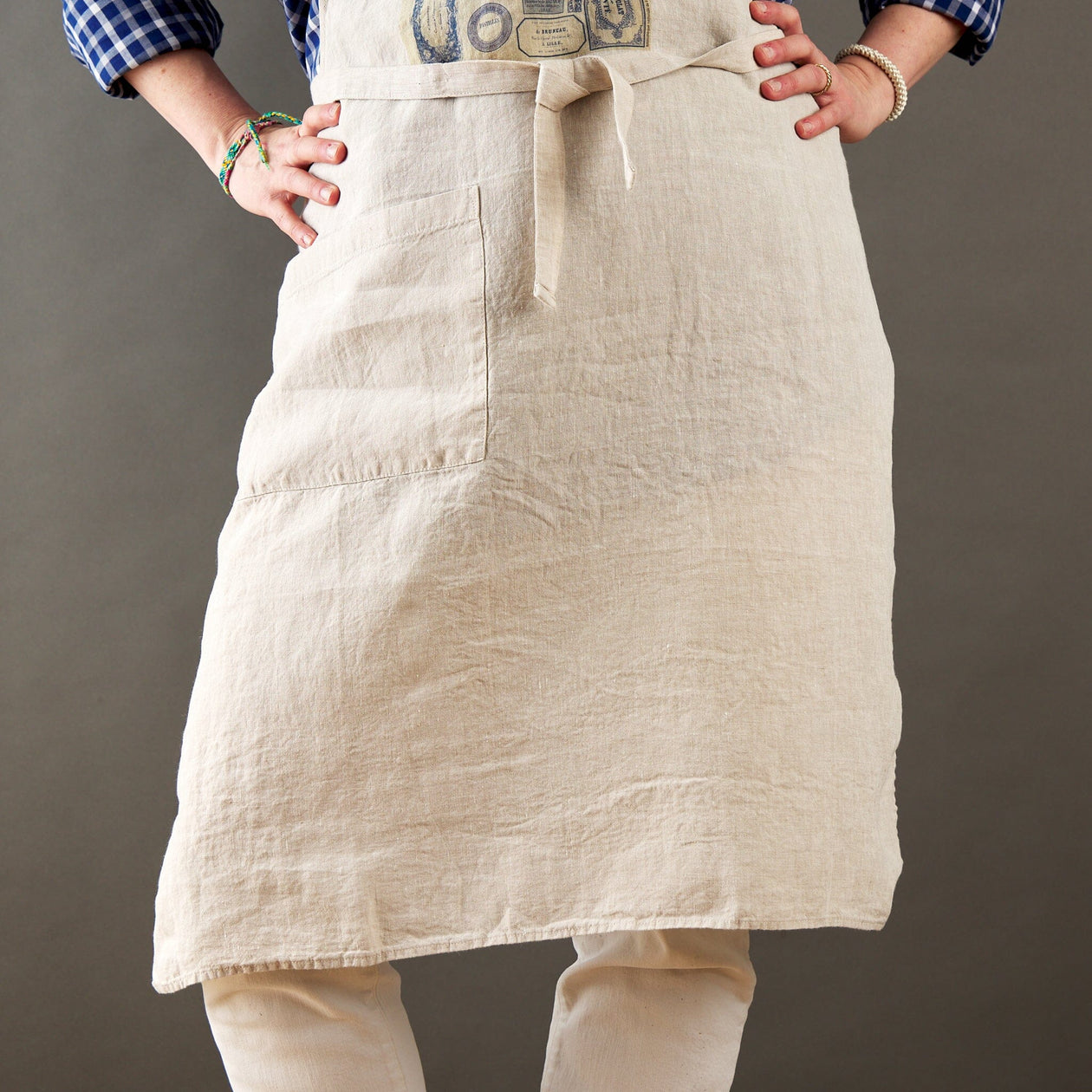 Serie Limitee Apron - 2 Designs (Blue Tags & Physiologie du Gout) Serie Limitee 