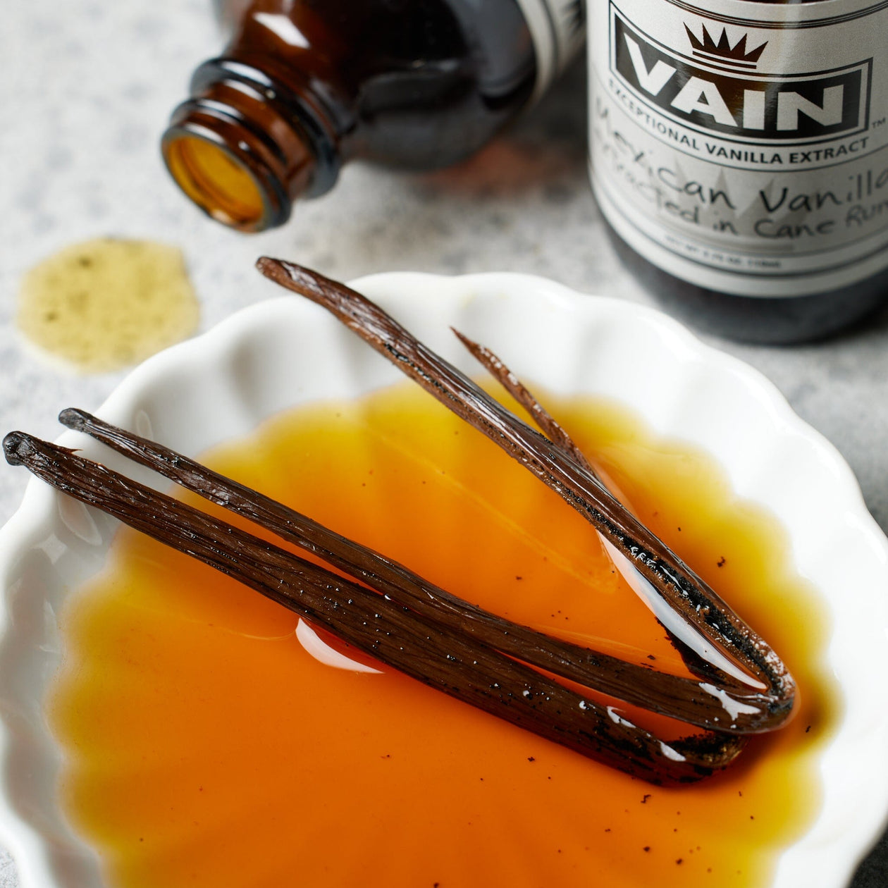 Vain Mexican Vanilla in Cane Rum Pantry Vain Vanilla 