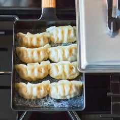 Vermicular Egg and Toast Pan with Standing Lid Equipment Vermicular 