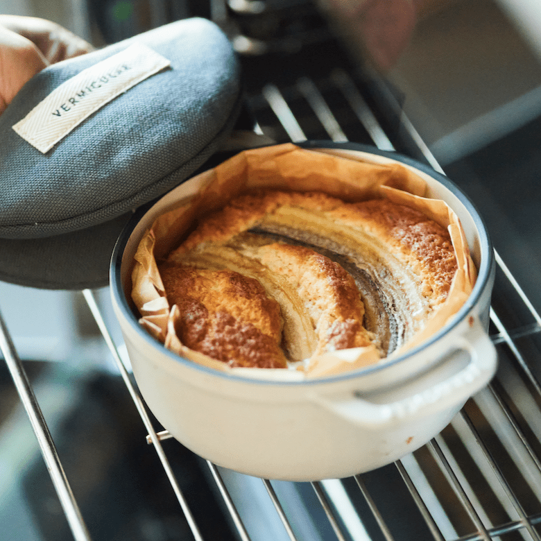 Vermicular Oven Pot 2.0 | 14cm | Standing Handle – Milk Street Store Vermicular Oven Pot 2.0 | 14cm | Standing Handle – Milk Street Store