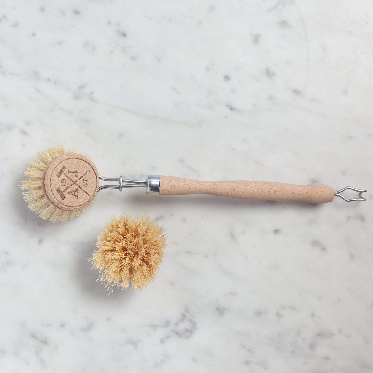 Andrée Jardin Handled Dish Brush Equipment Kiss That Frog 