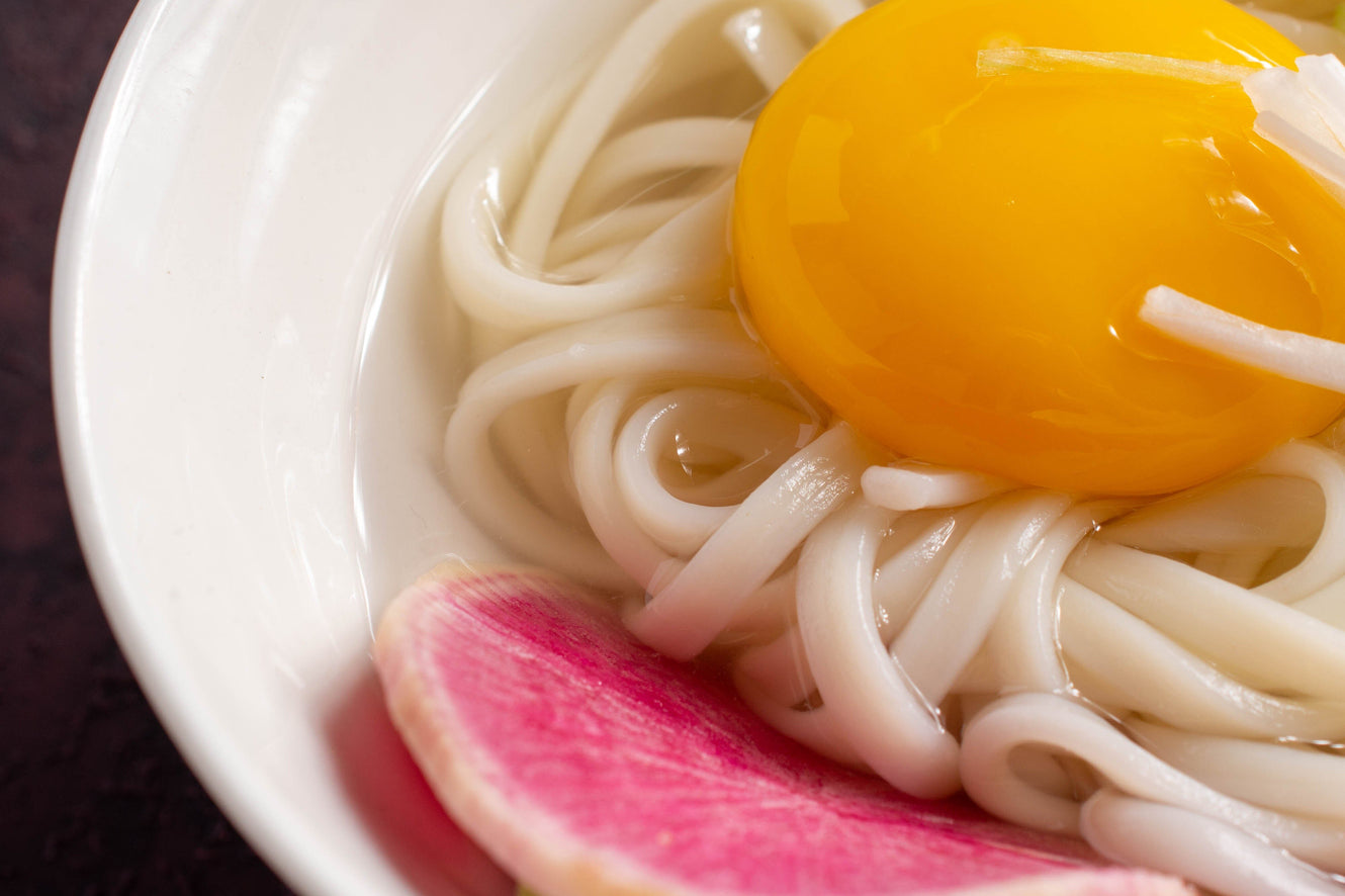 Once given as gifts to samurais, inaniwa is a particularly thin type of udon noodle, which are usually quite thick. They hail from the Akita Prefecture and are made with a recipe that dates back to 1665.