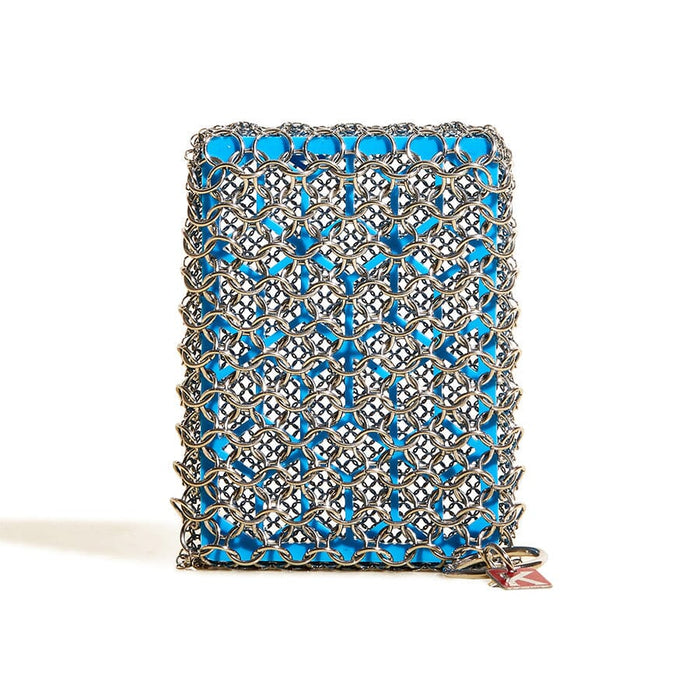 https://store.177milkstreet.com/cdn/shop/products/knapp-made-chainmail-combo-scrubber-w-silicone-core-housewares-knapp-made-blue-270319_700x.jpg?v=1684513811