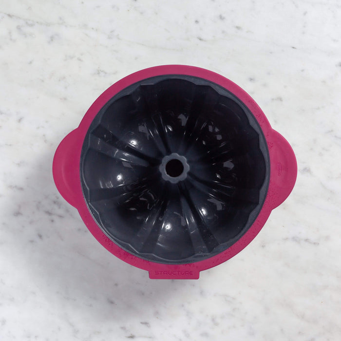 https://store.177milkstreet.com/cdn/shop/products/trudeau-structure-silicone-pro-fluted-10-cup-cake-pan-trudeau-28277140029497_700x.jpg?v=1632444338
